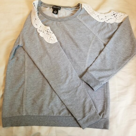 Wet Seal Sweatshirt with Peek-a-boo Shoulders - Picture 5 of 5